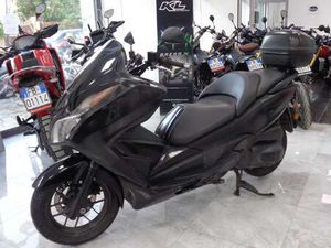 HONDA FORZA 300 HONDA FORZA 300 NERO