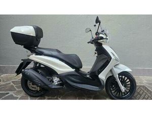 VENDO PIAGGIO BEVERLY 300 ABS-ASR (2021 - 25) USATA A BOLZANO/BOZEN (CODICE 9897126) - MOTO.IT