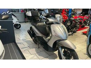 VENDO PIAGGIO BEVERLY 350 ABS (2016 - 20) USATA A PISA (CODICE 9898569) - MOTO.IT
