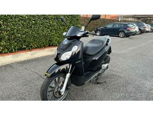 VENDO PIAGGIO CARNABY 200 USATA A CORNEGLIANO LAUDENSE (CODICE 9900067) - MOTO.IT