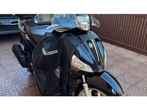 VENDO PIAGGIO MEDLEY 150 ABS (2021 - 25) USATA A ROMA (CODICE 9899073) - MOTO.IT