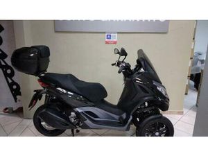 VENDO PIAGGIO MP3 300 ABS HPE (2021 - 24) USATA A PONTEDERA (CODICE 9897710) - MOTO.IT