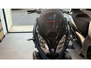VENDO PIAGGIO MP3 300 SPORT ABS HPE (2021 - 24) USATA A MILANO (CODICE 9901179) - MOTO.IT