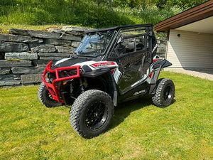 POLARIS RZR 1000S 40KM/T -16 ÅR-