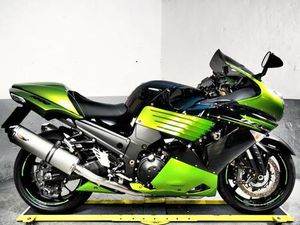 2011 KAWASAKI ZZR 1400 12K ,SCORPION EXHAUSTS ,2 KEEPERS ,STUNNING HYPER TOURER
