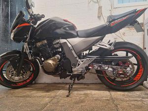 KAWASAKI Z750 ABS NAKED PETROL MANUAL (106 PS) 748 CC