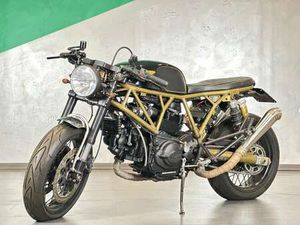 DUCATI MONSTER 900 CAFÈ RACER DA COLLEZIONE NERO