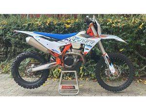 VENDO KTM 350 EXC-F SIX DAYS (2024) USATA A CASALGRASSO (CODICE 9900868) - MOTO.IT