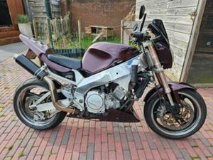 LAATSTE DAG !!! YAMAHA YZF750R - STREETFIGHTER / NAKED BIKE — MOTOREN | YAMAHA — MARKTPLAATS