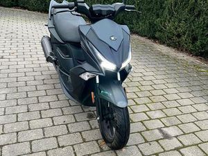 MOTORROLLER KYMCO SUPER 8