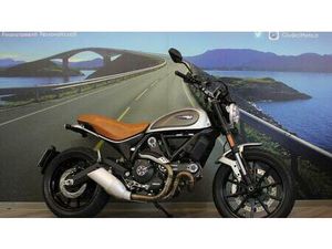 VENDO DUCATI SCRAMBLER 800 ICON (2017 - 20) USATA A CARONNO PERTUSELLA (CODICE 9898676) - MOTO.IT