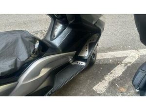 VENDO YAMAHA T-MAX 500 (2008 - 12) USATA A GENOVA (CODICE 9899068) - MOTO.IT