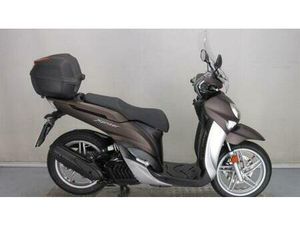 VENDO YAMAHA XENTER 125 (2017 - 20) USATA A PARMA (CODICE 9899825) - MOTO.IT