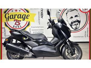 VENDO YAMAHA X-MAX 300 TECH MAX (2021 - 24) USATA A ROMA (CODICE 9899741) - MOTO.IT