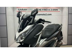 VENDO HONDA FORZA 300 (2019 - 20) USATA A ROMA (CODICE 9900999) - MOTO.IT