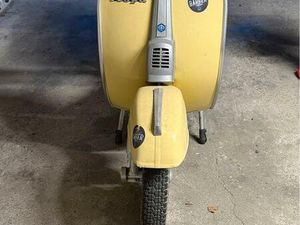 VESPA 50 SPECIAL