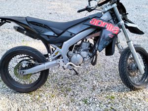 APRILIA 50 SX