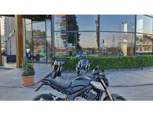 VENDO HONDA CB 650 R (2021 - 23) USATA A CHIETI (CODICE 9900522) - MOTO.IT