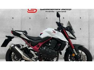 VENDO HONDA CB 750 HORNET (2023 - 24) USATA A TRENTO (CODICE 9900380) - MOTO.IT