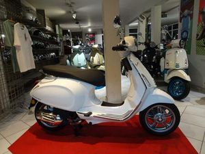 VESPA PRIMAVERA 50 MY25-CHRISTMAS-DEAL