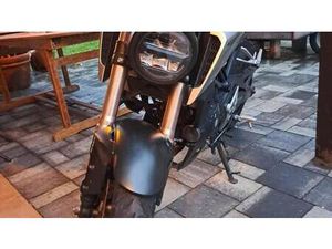 VENDO HONDA CB 125 R (2021 - 23) USATA A MONTECARLO (CODICE 9900618) - MOTO.IT