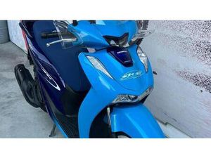 VENDO HONDA SH 125I (2024 - 25) USATA A TORTORETO (CODICE 9900614) - MOTO.IT