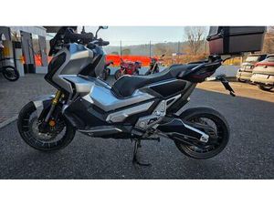 VENDO HONDA X-ADV 750 (2017) USATA A COCQUIO-TREVISAGO (CODICE 9899961) - MOTO.IT