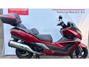 VENDO HONDA SW-T 400 (2009 - 16) USATA A OLGIATE COMASCO (CODICE 9896416) - MOTO.IT