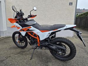 KTM 390 ADVENTURE R WIE NEU