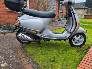 PIAGGIO VESPA ET4 125