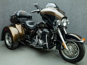 2013 HARLEY DAVIDSON FLHTCUTG TRI GLIDE ULTRA CLASSIC ANNIVERSARY TRIKE W/ABS