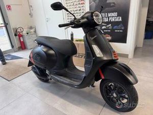 PIAGGIO VESPA 300 GTS