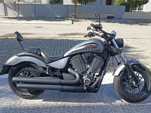 VICTORY GUNNER 1700 ÁGUAS SANTAS