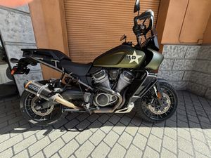 2022 PAN AMERICA® 1250 SPECIAL