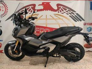 HONDA X-ADV 750 2022 KM8144