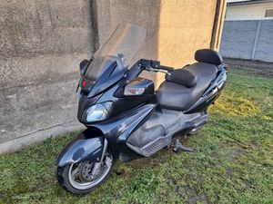 SUZUKI BURGMAN AN 650 EX SUZUKI BURGMAN 650 EXEKUTIVE. NYSA