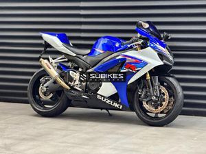 SUZUKI GSXR 1000 GSX-R BOS 1.HAND SCHECKHEFT 1A