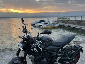 TRIUMPH TRIDENT 660 (A35)