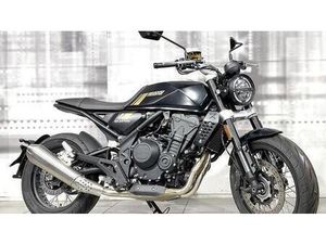 VENDO BRIXTON MOTORCYCLES CROSSFIRE 500 (2021 - 25) NUOVA A CASALGRASSO (CODICE 9896463) - MOTO.IT
