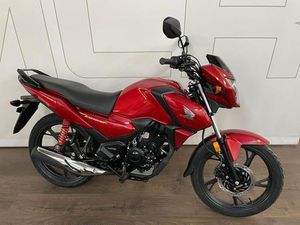 HONDA CB 125F MODELL 2026 MIT 4,2 ZOLL TFT DISPLAY!