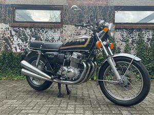 HONDA CB750 K7. 1977 WIE NEU