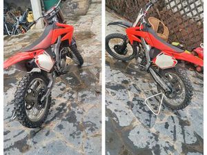 HONDA CRF250R CROSS/VOLLCROSS/ENDURO BJ 2006