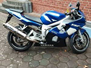 YAMAHA YZF R6