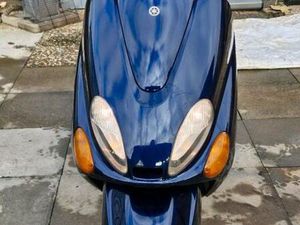 YAMAHA MAJESTY 125 CCM