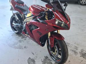 YAMAHA R1 YZF-R1 RN12