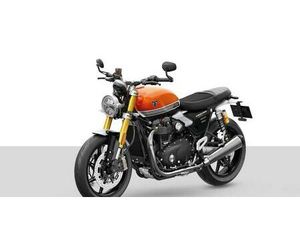 VENDO TRIUMPH SPEED TWIN 1200 RS (2025) NUOVA A LIVORNO (CODICE 9898549) - MOTO.IT