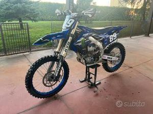 MOTOCROSS YAMAHA YZ250F 2024