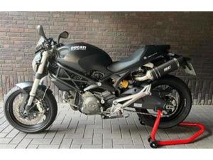 DUCATI MONSTER 696 NETTE STAAT (LOOPT 20-12 AF) — MOTOREN | DUCATI — MARKTPLAATS
