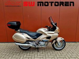 NT650 V DEAUVILLE, NW BANDEN, BEURT GEHAD, NT 650 — MOTOREN | HONDA — MARKTPLAATS