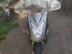 KYMCO AGILITY 50 KLAPZADEL — SCOOTERS | KYMCO — MARKTPLAATS